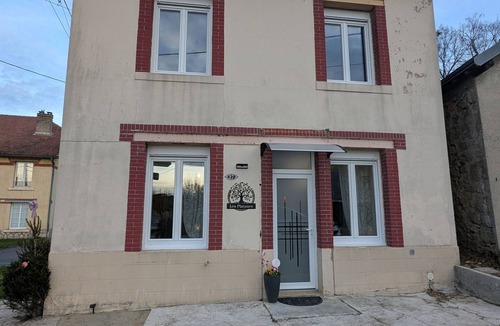 Liny-devant-Dun Apartment | Modern and cozy lodging, various activities