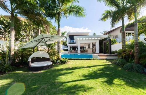 La Iglesia Villa | Modern and Relaxing Villa at Las Terrenas w/Pool, BBQ, a.