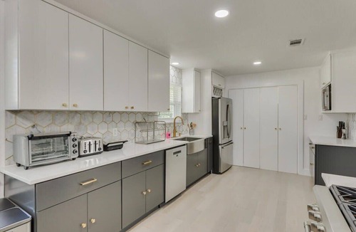 Far North Dallas House | Modern and Spacious Dallas Getaway w/Private Pool