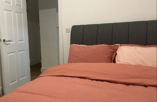 Barking Apartment | Modern and Stylish 1bed flat