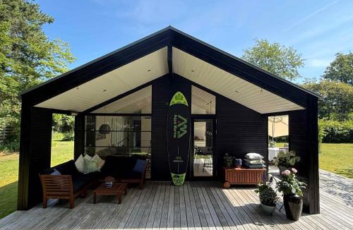 Udsholt House | Modern And Stylish Summer Cabin