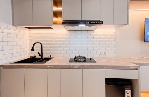 Ciputat Apartment | Modern And Warm Studio At Apartment Transpark Bintaro