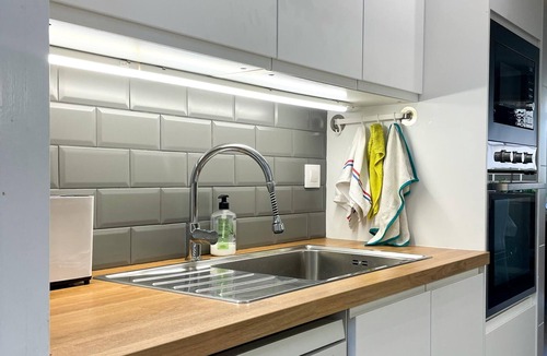 Vilanova I la Geltru Apartment | Modern Apartment w/Pool and Parking by Hostem