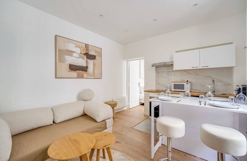 Levallois-Perret Apartment | Modern Apartment 1BR/4P - Levallois
