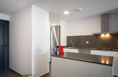 Altafulla Apartment | Modern Apartment 190m from the Beach