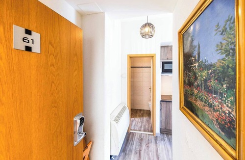 Wilson Apartment | Modern Apartment - AC- 1br-2p- Geneva