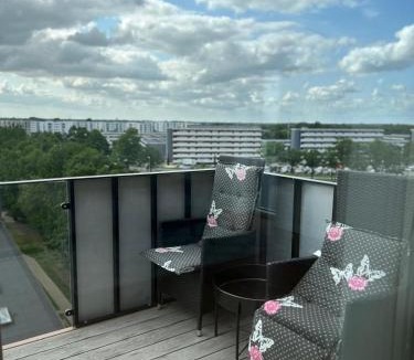 Vallensbæk Strand Apartment | Modern Apartment by Beach and Metro