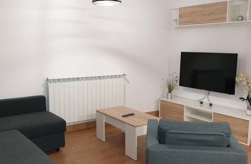 Jaca Apartment | Modern Apartment for 6 in Jaca Center, Near Cathedral