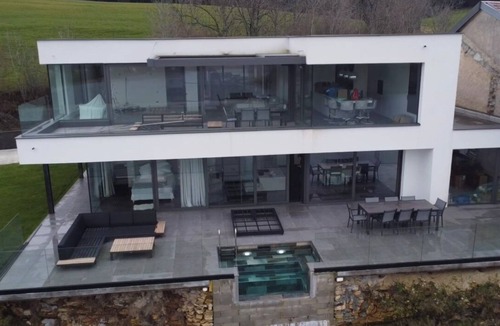 Grande-Riviere Apartment | Modern apartment with lake view