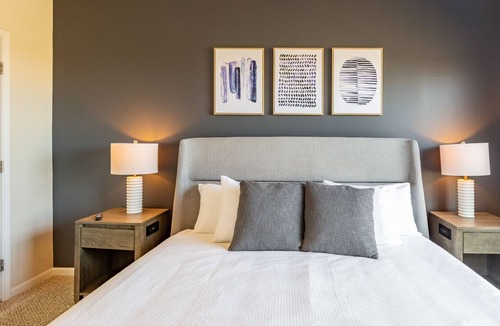 Acton Apartment | Modern Apartment in Prime Location (ID8603X67)