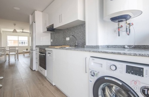 Tarragona Apartment | Modern apartment in city center, near university