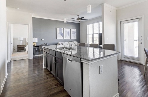 Burleson Apartment | Modern Apartment in Prime Location (ID1186X009)