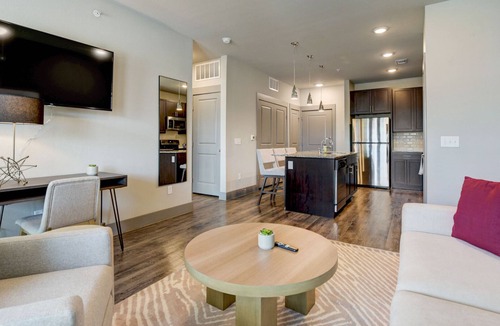 Denton Apartment | Modern Apartment in Prime Location (ID9160X14)