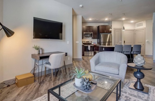 Denton Apartment | Modern Apartment in Prime Location (ID1205X506)