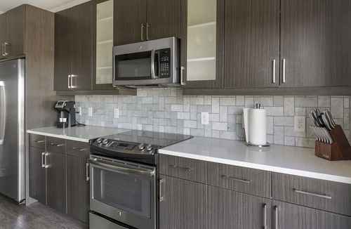 Plano Apartment | Modern Apartment in Prime Location (ID7967X54)