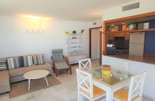 Llanca Apartment | Modern apartment in Tonyines, 2 bedrooms, parking, near the beach