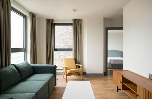 Tottenham Hale Apartment | Modern Apartment in Tottenham, London