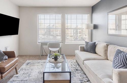 Albuquerque Apartment | Modern Apartment in Prime Location (ID3503X3)