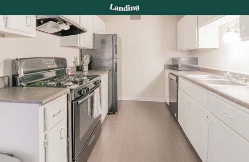 Northeast Heights Apartment | Modern Apartment in Prime Location (ID7515X32)