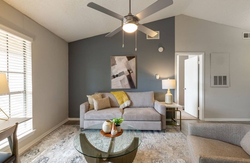 Far North Dallas Apartment | Modern Apartment in Prime Location (ID5258X19)
