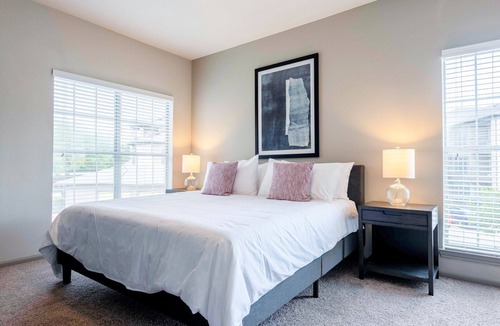 Cedar Park Apartment | Modern Apartment in Prime Location (ID4320X88)