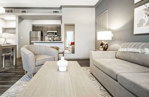 Cedar Park Apartment | Modern Apartment in Prime Location (ID4636X96)