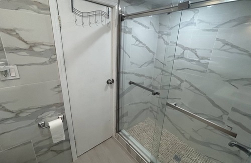 Hackensack Apartment | Modern Apartment in Hackensack