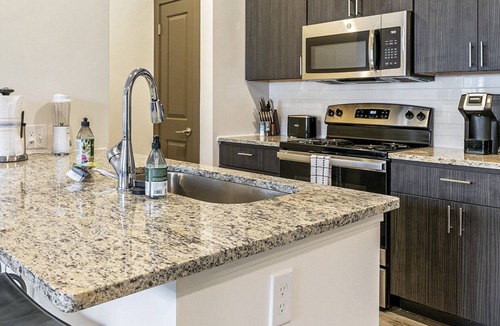 Middletown Apartment | Modern Apartment in Prime Location (ID8320X88)