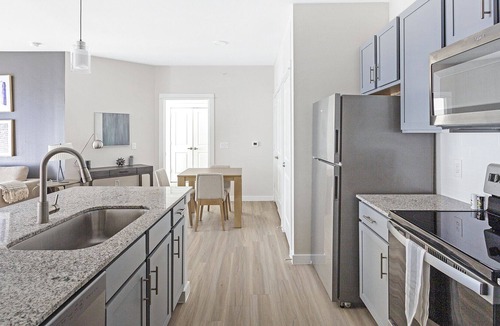 San Marcos Apartment | Modern Apartment in Prime Location (ID1206X872)
