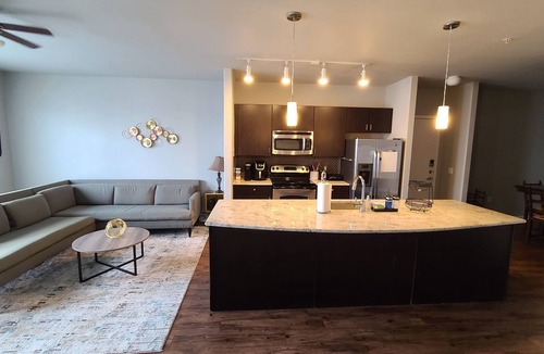 Fort Worth Cultural District Apartment | Modern apartment minutes from downtown.