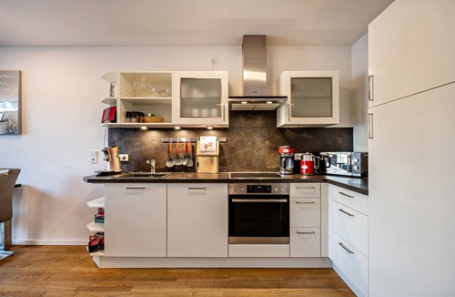 Scharbeutz Apartment | Modern Apartment "Moin am Meer", with Balcony & Wi-Fi; Garage Available