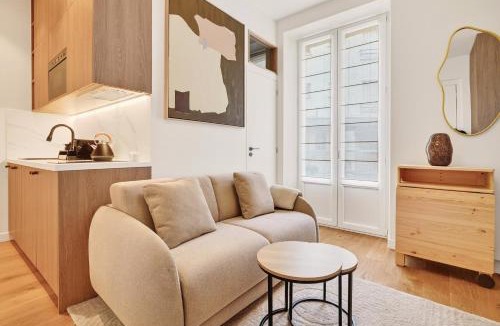 Saint-Mande Apartment | Modern apartment near subway