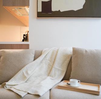 Saint-Mande Apartment | Modern apartment near subway