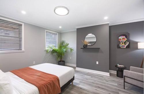 Petersburg Apartment | Modern Apartment near Ft GreggAdams and VSU