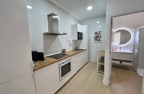 Ventas Apartment | Modern apartment next to Salamanca & Plaza de Toros - Metro direct to Retiro & Sol