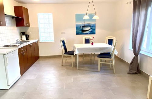 Njivice Apartment | modern Apartment, only a few minutes to the beach and the city centre