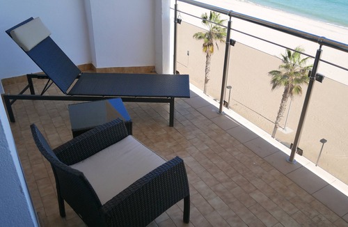 Santa Margarida Apartment | MODERN APARTMENT - SEA FRONT ON THE BAY OF ROSAS