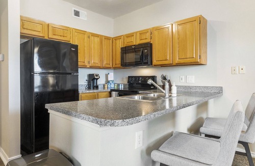 Portland Apartment | Modern Apartment in Prime Location (ID7908X30)