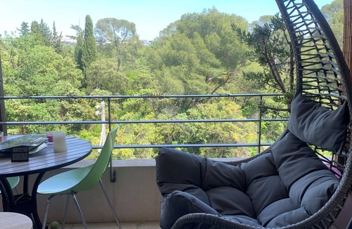 Juvignac Apartment | Modern apartment with large terrace ideally located in Montpellier