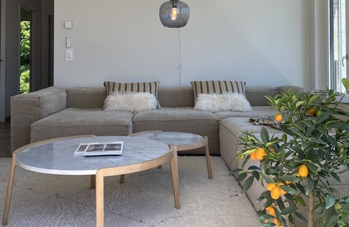 Nyon Apartment | Modern apartment with terrasse on Leman lake! Geneva countryside