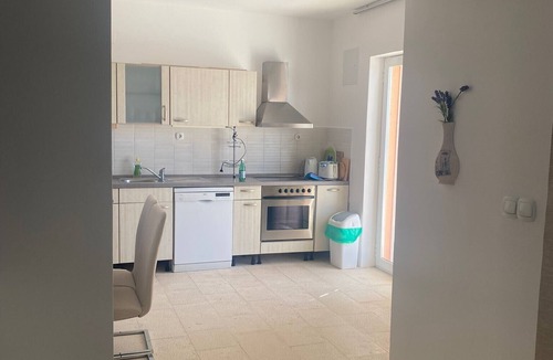 Lukovo Apartment | Modern apartment with unforgettable panoramic view of Lukovo Bay