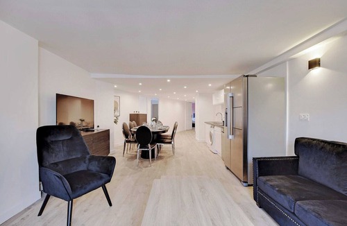 Vivienne Apartment | Modern Appartement in the heart of Paris