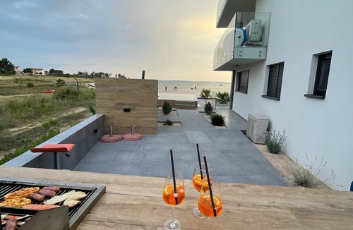 Privlaka Apartment | Modern Appartment directly at the ocean
