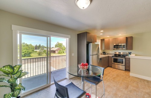 St. Anthony Apartment | Modern Apt - 7 Mi to St. Anthony Sand Dunes!