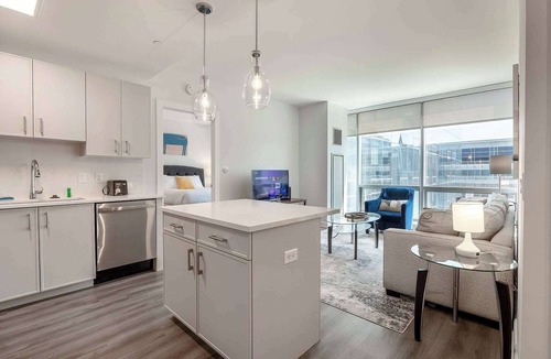 Downtown Apartment | Modern Apt Close to Downtown
