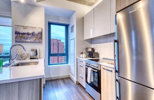 MIT Apartment | Modern Apt In Kendall Square