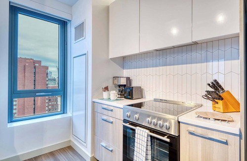 MIT Apartment | Modern Apt In Kendall Square