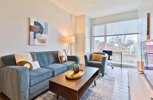 Cambridgeport Apartment | Modern Apt Near Charles River