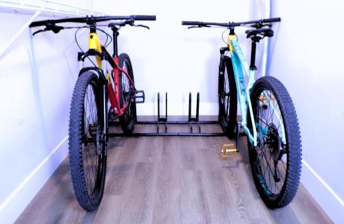 Rogers Apartment | Modern Apt,Pool, Gym, In-Unit Bike Storage