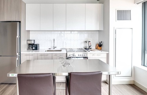 MIT Apartment | Modern Apt with Gym S